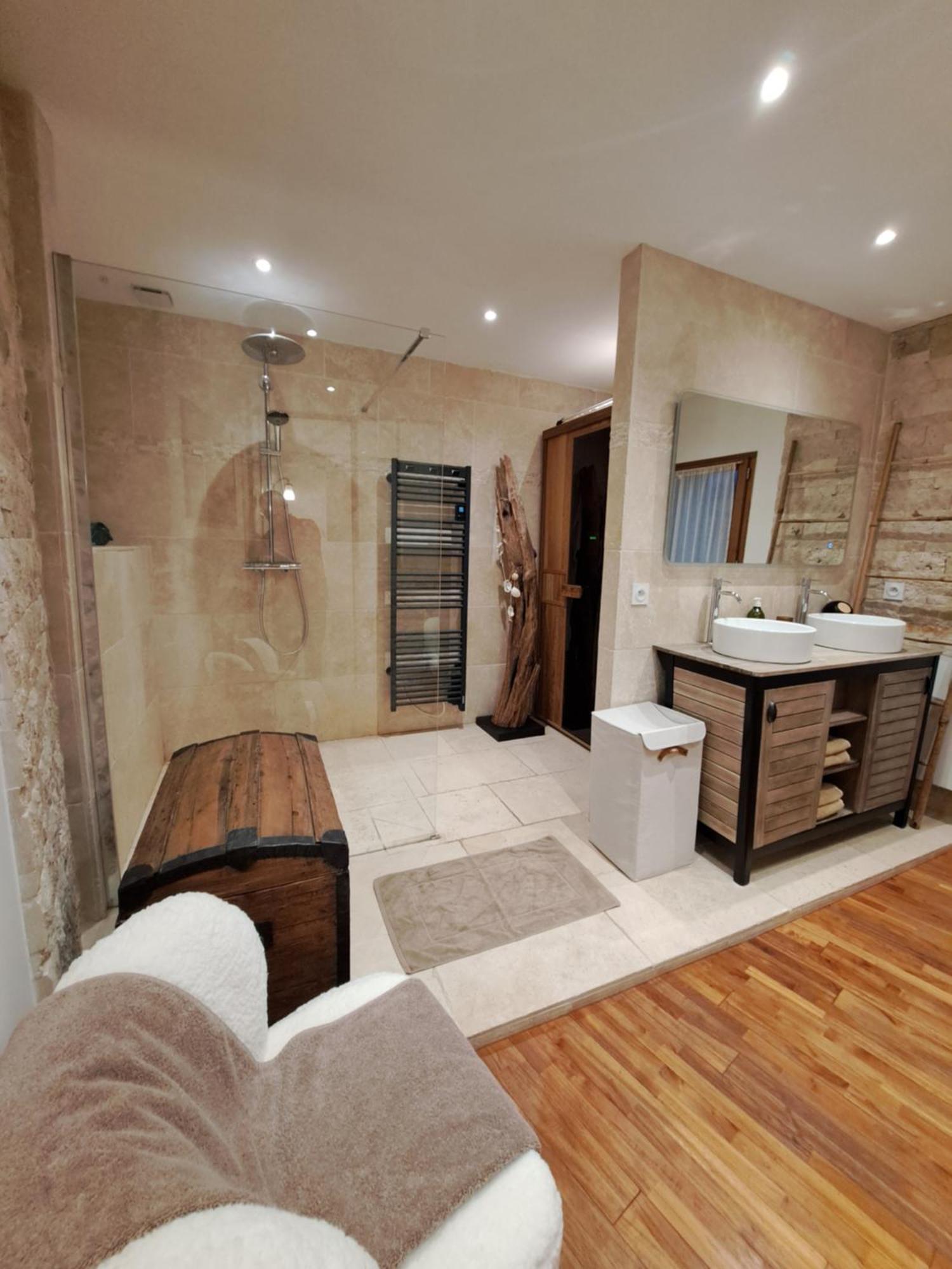 La Tremiere, Maison De Village, Sauna, Vue Garrigue ブジーグ エクステリア 写真