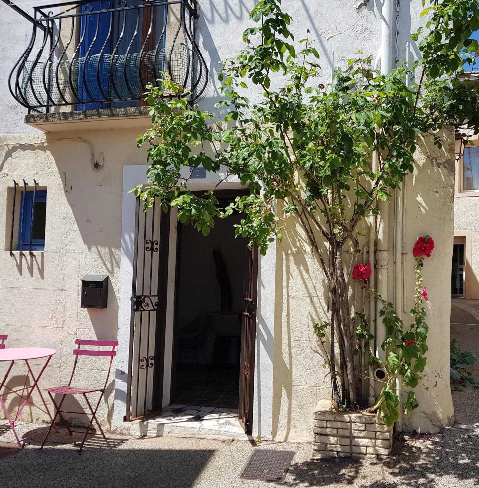 La Tremiere, Maison De Village, Sauna, Vue Garrigue ブジーグ エクステリア 写真
